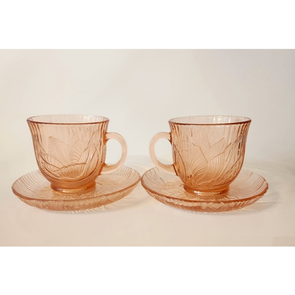 **SOLD**Vintage Arcoroc (France) Set of Pink Canterbury Tea Cups - Picture 1 of 5